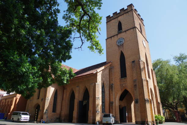 istock St. Paul's Church in Kandy 1493200150