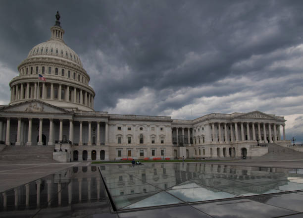 istock US Capitol and Global Recession 1493218833