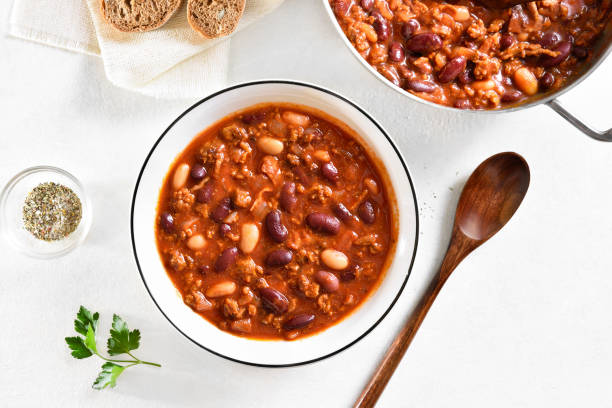 istock Stewed beans with ground beef, jalapeno pepper and bacon 1493226088