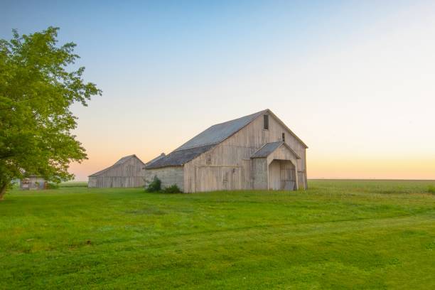 istock Old Weathered Barn-Tipton County, Indiana 1493348118
