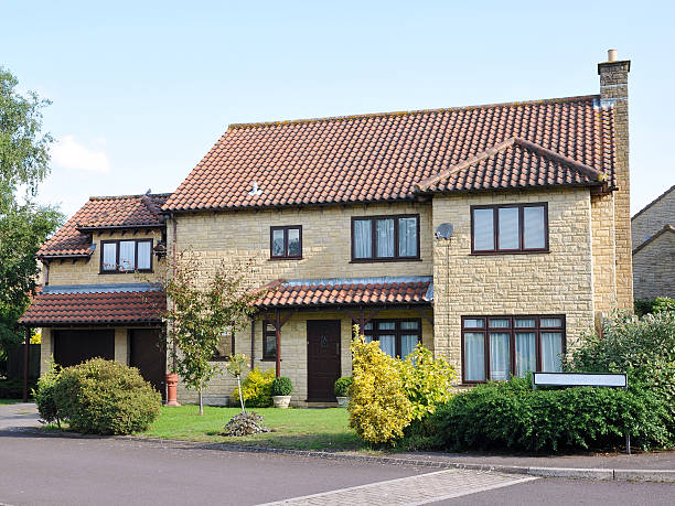 新しい一戸建て住宅 - stone contemporary house luxury ストックフォトと画像