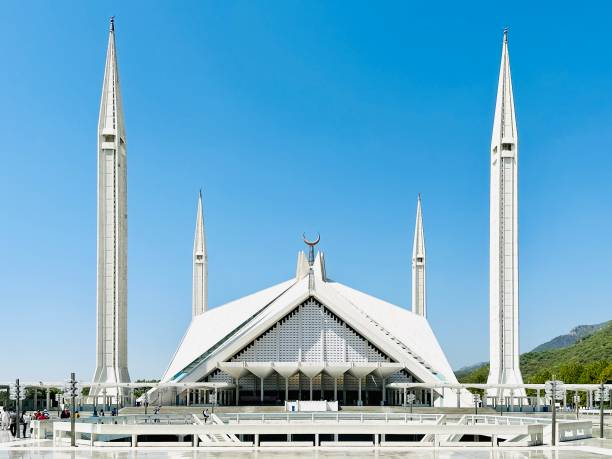 istock Faisal Mosque in Islamabad Pakistan 1493409029