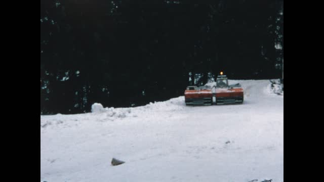 Italy 1971, Ski resort scene with skiers