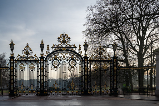 Main entrance to Parc de la tête d'or (Lyon - France)