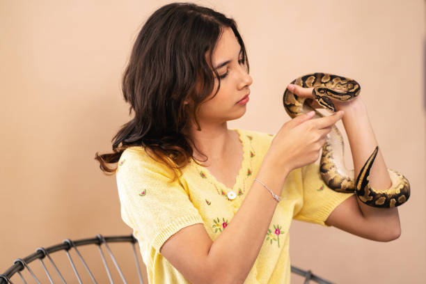 istock I love my pet snake 1493449638