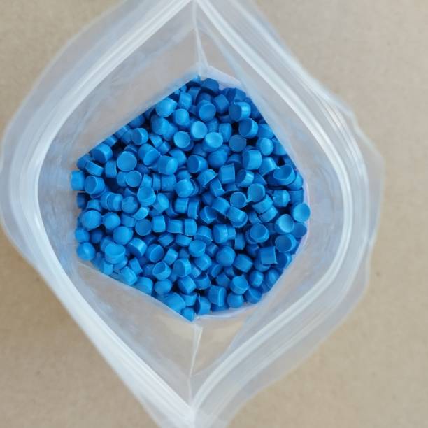istock Coloring plastic material Master Batch, Raw material of plastic for injection industry, Pigment for mold injection industry background. Plastic pellets . Plastic granules after processing. 1493459852