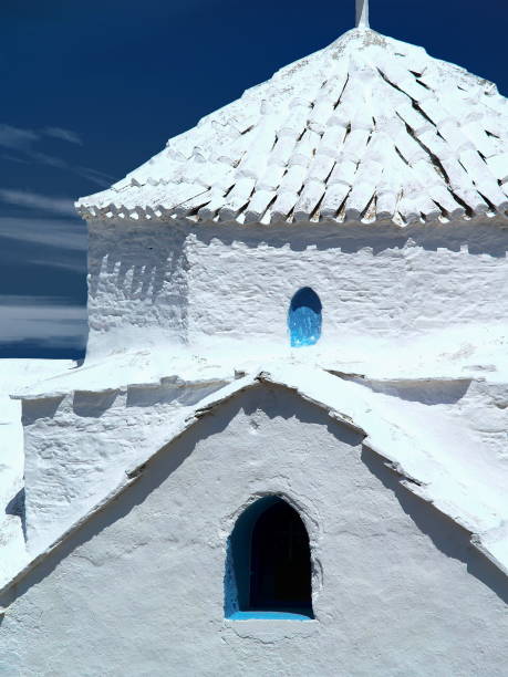 istock Typical white church in the countryside, Samos Island, Greece 1493518660