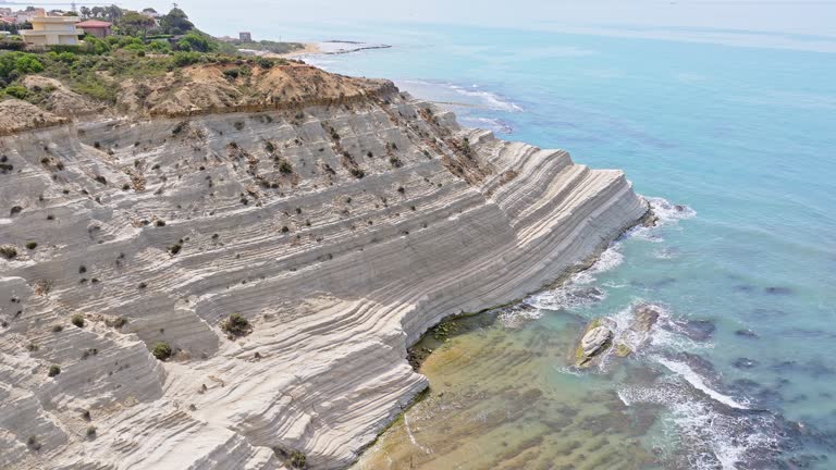 Scala dei Turchi, stratified limestone on Realmonte coast