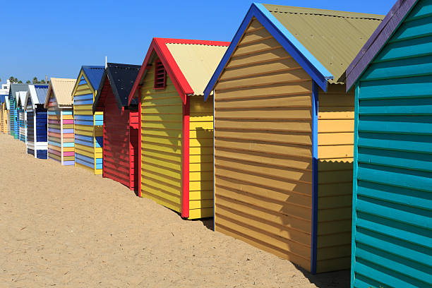 casas multicolores beach - melbourne house australia row house fotografías e imágenes de stock