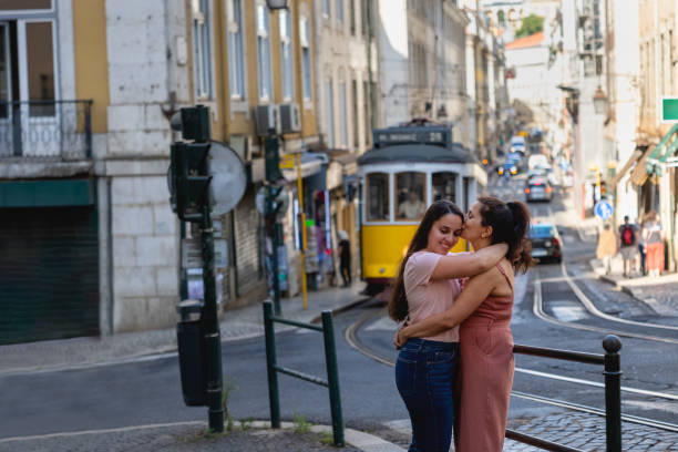 istock Same sex couple in Lisbon downtown 1493615077