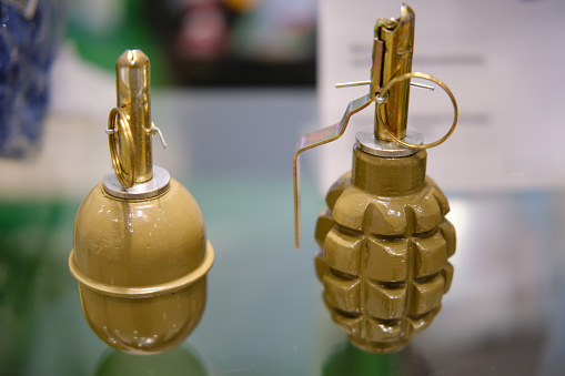 A mock-up grenade used for training soldiers on handling and throwing explosive weapons.
