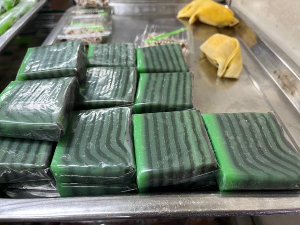 istock Sticky layer cake made from rice flour and pandan leaves 1493647593
