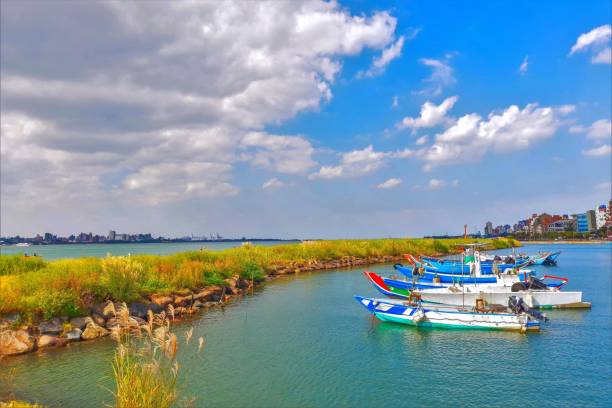istock Tamsui Riverside Scenery of Taiwan 1493679455
