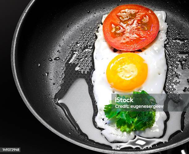 Fried Egg With In Shape Of Traffic Light Stock Photo - Download Image Now - Food, Stoplight, Appetizer