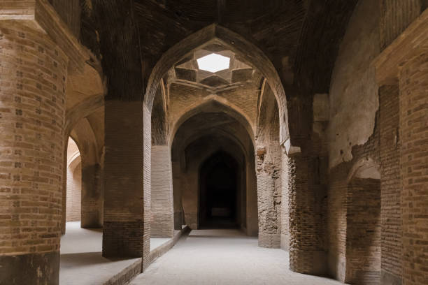 istock Old hypostyle hall in Jameh or Jame Mosque 1493747817