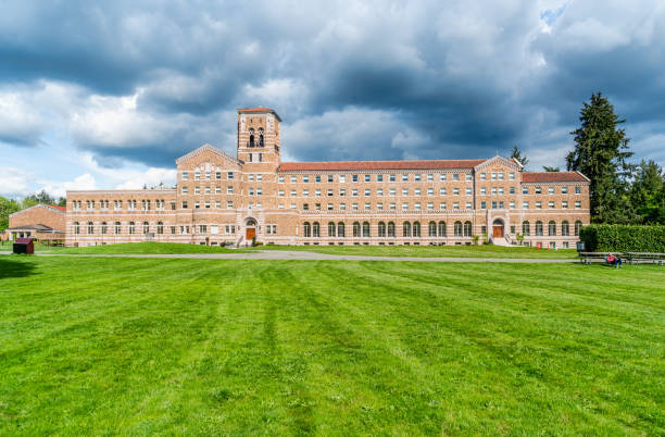 istock Lombard Romanesque Style Building 3 1493778629
