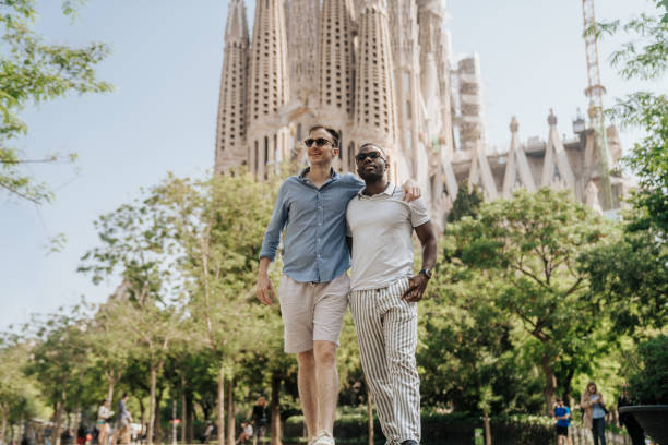 istock Couple enjoying barcelona 1493815418