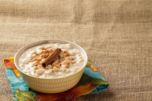 White corn canjica with cinnamon, typical food of the Brazilian Festa Junina