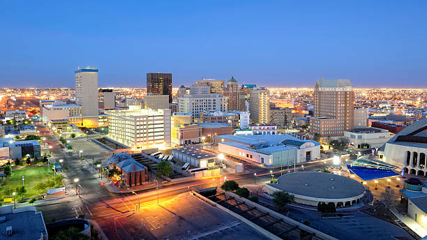 El Paso Texas Skyline at Night Downtown El Paso Texas skyline seen just after sunset. 16 x 9 aspect ratio. Space for copy. el paso texas photos stock pictures, royalty-free photos & images