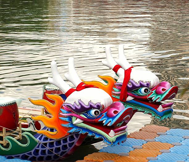 istock Traditional Dragon Boats in Taiwan 149390084