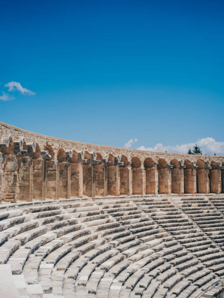 amfiteatr aspendos, antalya, turcja - aspendos construction architecture outdoors zdjęcia i obrazy z banku zdjęć