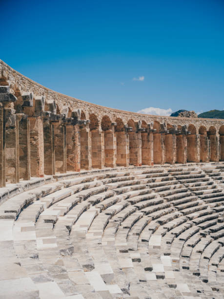 amfiteatr aspendos, antalya, turcja - aspendos construction architecture outdoors zdjęcia i obrazy z banku zdjęć