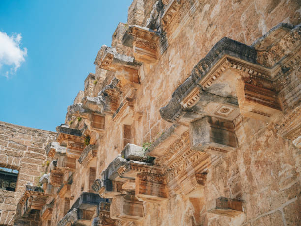 amfiteatr aspendos, antalya, turcja - aspendos construction architecture outdoors zdjęcia i obrazy z banku zdjęć