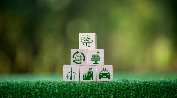 Reduce CO2 emissions to limit climate change and global warming. Low greenhouse gas levels, decarbonize, net zero carbon dioxide footprint. green nature background. Business carbon credit concept. reducir las emisiones de co2 para limitar el cambio climático y el calentamiento global. bajos niveles de gases de efecto invernadero, descarbonización, huella neta de dióxido de carbono cero. fondo verde de la naturaleza. concepto de crédito de carbon