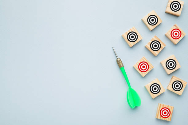 istock Choose and narrow the target 1494003000