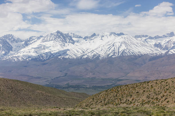 istock Scenic drive with the eastern Sierra Nevadas 1494025095