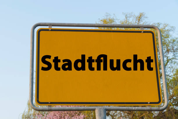 istock Sign City Escape german 