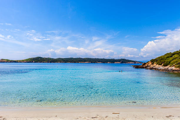 plage du sud na wyspie port-cros, francja - cros zdjęcia i obrazy z banku zdjęć