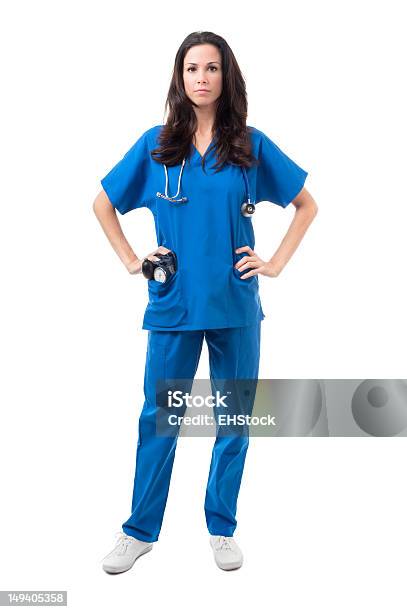 의사와 간호사 스크럽 청진기 흰색 바탕에 흰색 배경 혈압계에 대한 스톡 사진 및 기타 이미지 - 혈압계, 간호사, 건강관리와 의술
