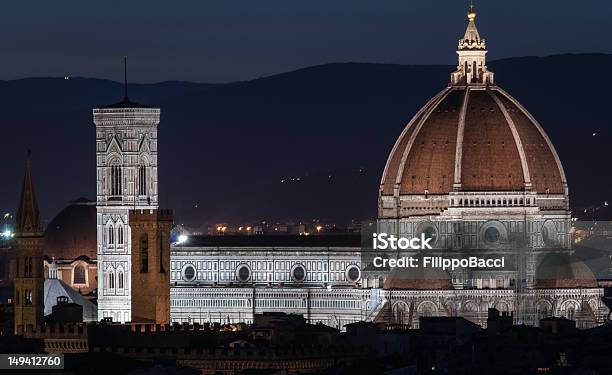 Photo libre de droit de La Cathédrale De Florence Piazzale Michelangelo Vu De Nuit banque d'images et plus d'images libres de droit de Architecture
