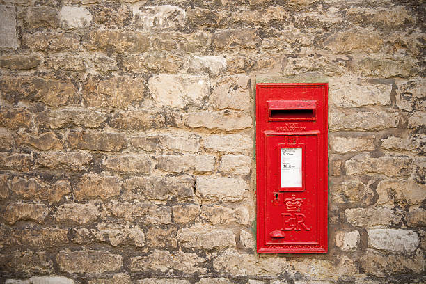 istock traditional old english red postbox 149413137
