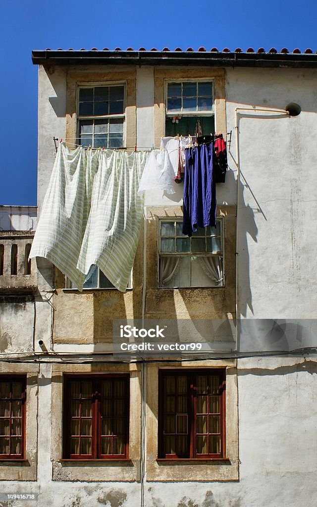 Secagem de roupas na janela principal - Royalty-free Ao Ar Livre Foto de stock