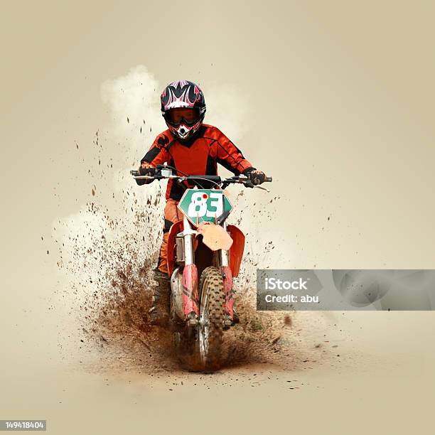 Junger Mann Auf Dem Motorrad Stockfoto und mehr Bilder von Motocross - Motocross, Fliegen, Motorrad