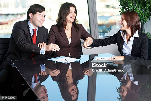 Business Conciliation Stock Photo - Download Image Now - Office, Bridging The Gap, Business