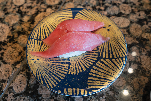 bluefin tuna, Conveyor belt sushi