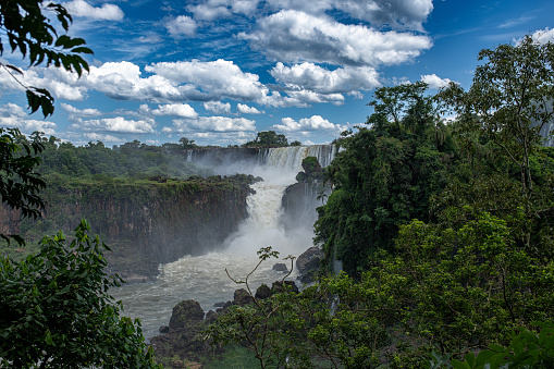 The Iguazu Falls with their panoramic views and captivating trails offer an exhilarating adventure for hikers and explorers