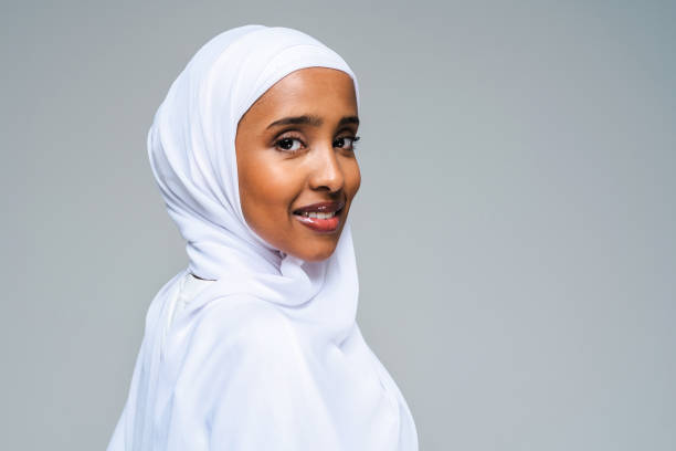 istock Beautiful arab middle-eastern woman with traditional abaya in studio 1494347768