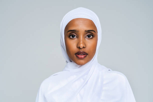 istock Beautiful arab middle-eastern woman with traditional abaya in studio 1494348308