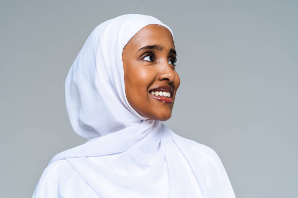 istock Beautiful arab middle-eastern woman with traditional abaya in studio 1494349274