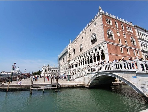 The Doge's Palace (Italian: Palazzo Ducale) is a palace built in Venetian Gothic style, and one of the main landmarks of the city of Venice in northern Italy.