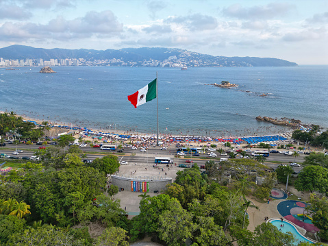 Papagayo Park in Acapulco - Drone Image Showcasing Trees, Ocean, and Flagpole, Mexico