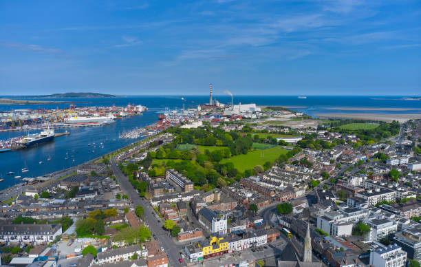 istock River Liffey from the Southern riverbank 1494598417