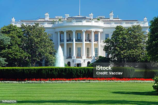 Das Weiße Haus In Washington Dc Mit Schönen Blauen Himmel Stockfoto und mehr Bilder von George W. Bush - Politik