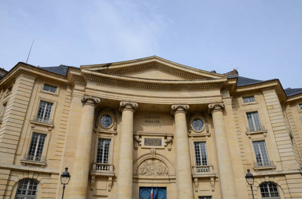 istock Faculty of Law in Paris 1494606344
