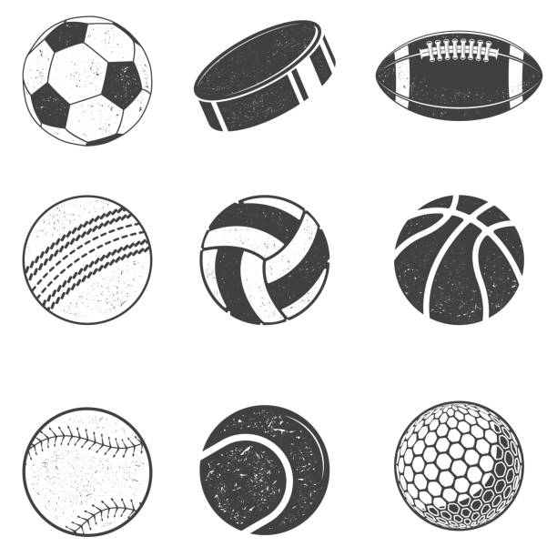 ilustrações, clipart, desenhos animados e ícones de conjunto de bolas esportivas em preto e branco. ilustração vetorial. o conjunto inclui futebol, backetball, voleibol, beisebol, críquete, futebol americano, tênis, bolas de golfe e silhuetas de puck de hóquei no gelo. - volleyball sport volleying silhouette