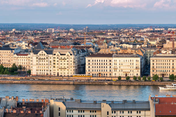 istock Budapest: A Vibrant Cityscape along the Danube 1494638586